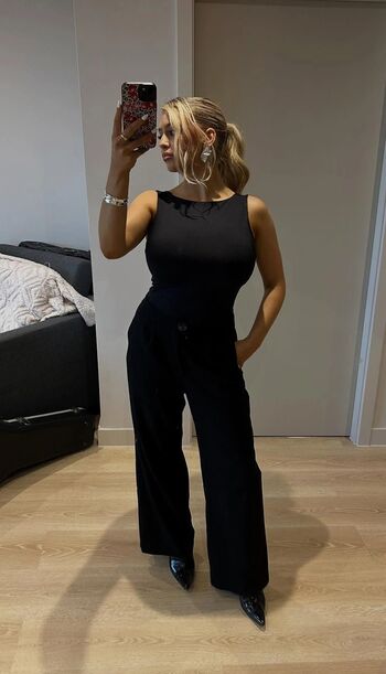 Full leaked Fayehanson private onlyfans photo