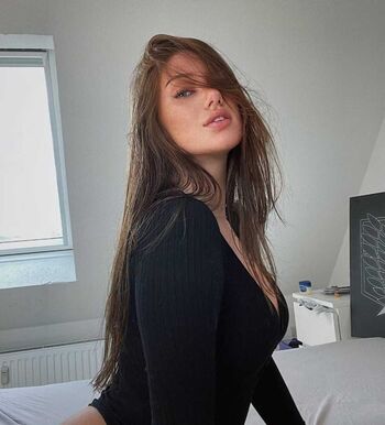 Full leaked Fayesxh private onlyfans photo