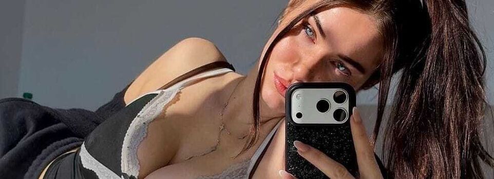 Full leaked Fayesxh private onlyfans photo