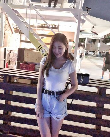 Full leaked Feifeihsieh page private onlyfans photo