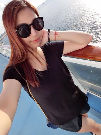 Full leaked Feifeihsieh page private onlyfans photo