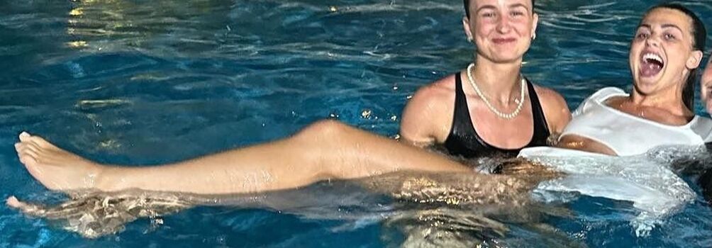 Full leaked Female football page private onlyfans photo