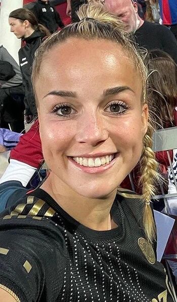 Full leaked Female football page private onlyfans photo