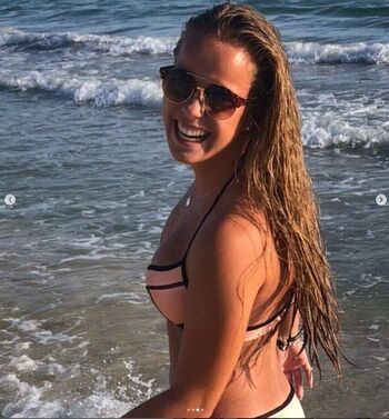 Full leaked Female football page private onlyfans photo