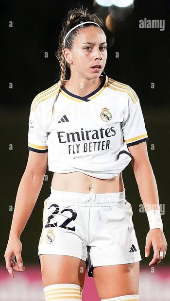 Full leaked Female football page private onlyfans photo