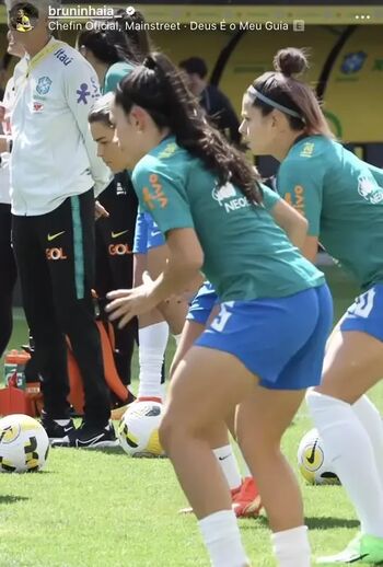 Full leaked Female football page private onlyfans photo