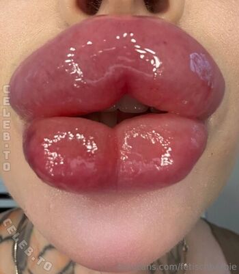 Full leaked Fetischbarbie private onlyfans photo