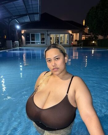 Full leaked Fhong fionax private onlyfans photo