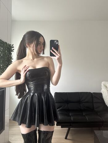 Full leaked Fiathegemini private onlyfans photo
