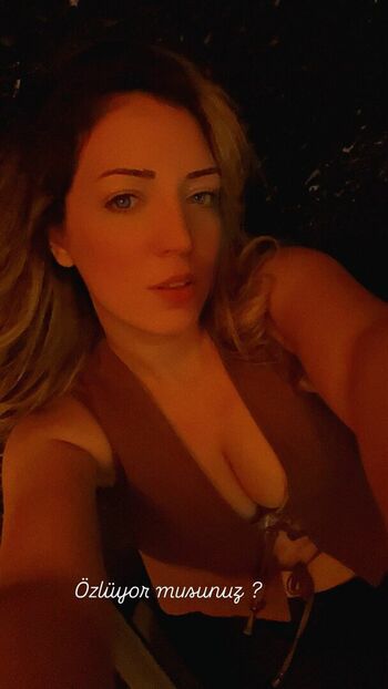 Full leaked Fidan atalay page private onlyfans photo