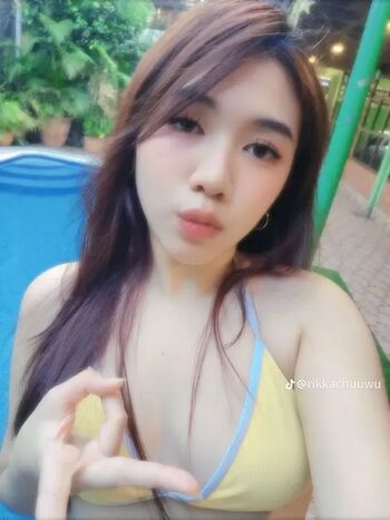 Filipina Cosplayers