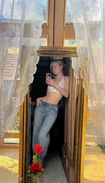 Full leaked Finifee private onlyfans photo