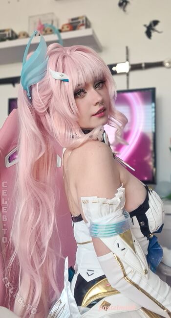 Full leaked Finnya page private onlyfans photo