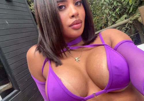 Full leaked Certifiedhips/ private onlyfans photo