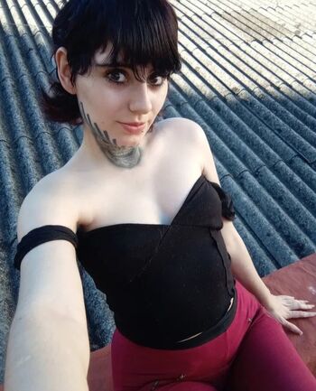 Full leaked Fiore holland page private onlyfans photo