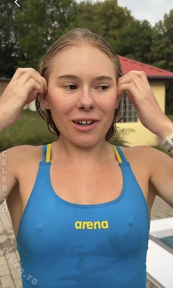 Full leaked Fitbyhannaah private onlyfans photo