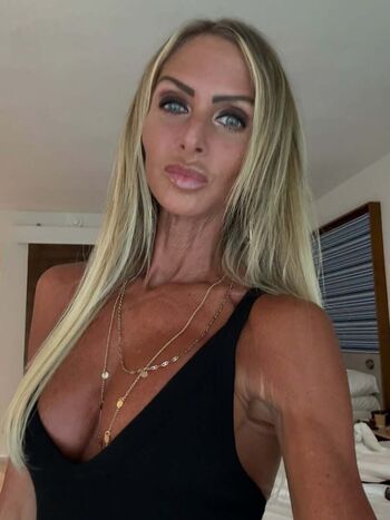 Full leaked Fitnessandfridays private onlyfans photo