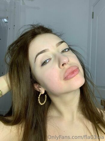 Full leaked Flavia private onlyfans photo