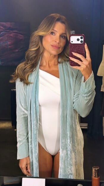 Flávia Alessandra