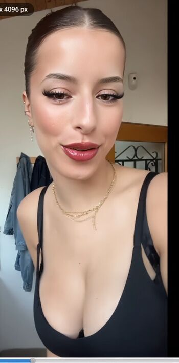 Full leaked Flavie chl private onlyfans photo