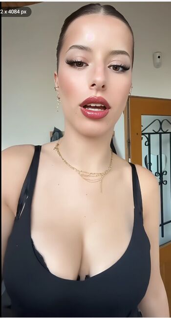 Full leaked Flavie chl private onlyfans photo