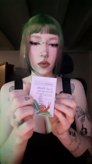 Full leaked Flodaasmr private onlyfans photo