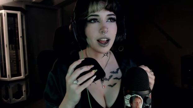 Full leaked Flodaasmr private onlyfans photo