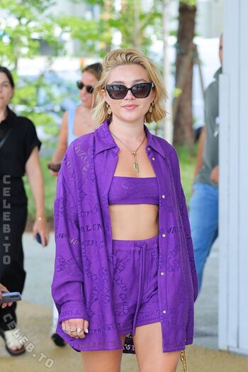 Full leaked Florence pugh private onlyfans photo
