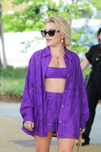 Full leaked Florence pugh private onlyfans photo