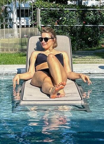 Full leaked Flotteliselotte private onlyfans photo