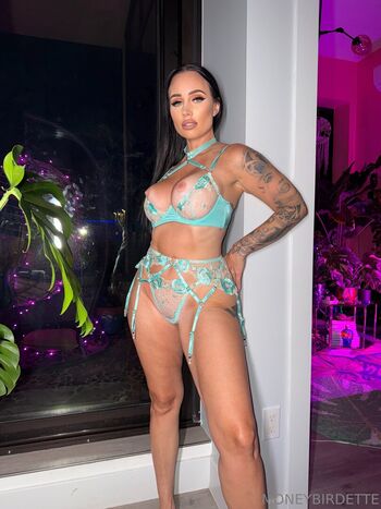 Full leaked Flowerbomb private onlyfans photo