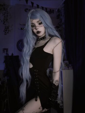 Full leaked Flutterow private onlyfans photo