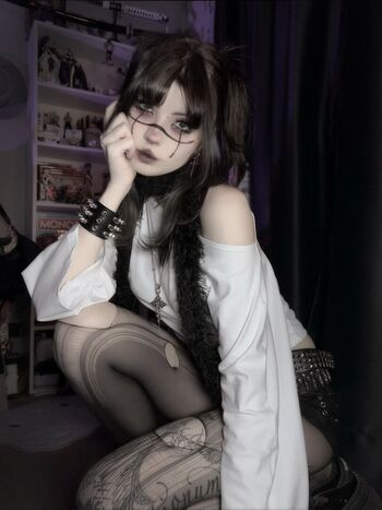 Full leaked Flutterow private onlyfans photo