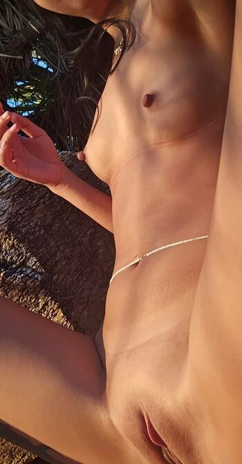 Full leaked Emilly miller/ private onlyfans photo