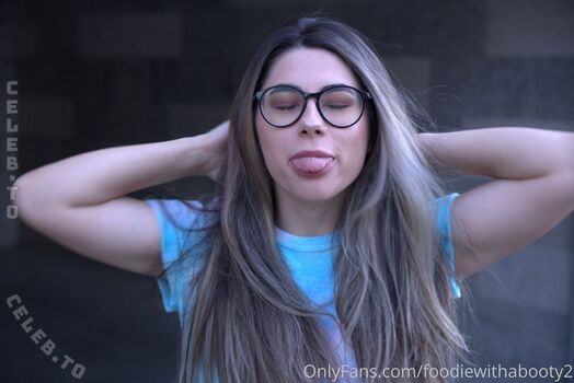 Full leaked Foodiewithabooty page private onlyfans photo