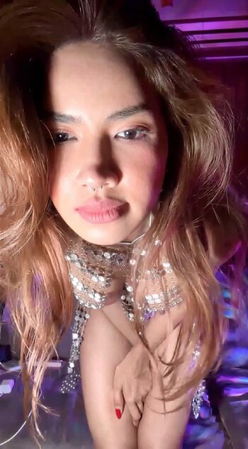 Full leaked Foxy fuengfah private onlyfans photo
