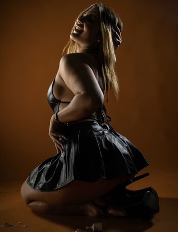 Full leaked Frankie b private onlyfans photo