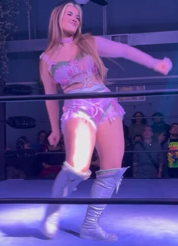 Full leaked Frankie b private onlyfans photo