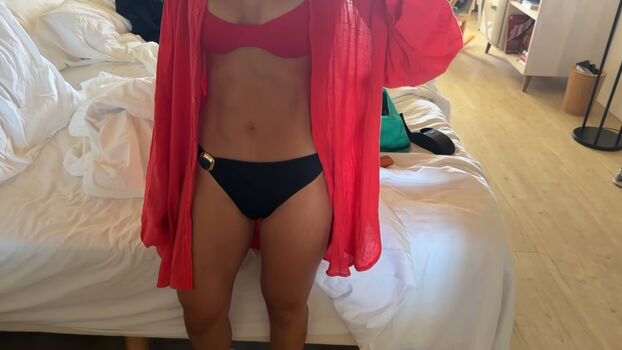 Full leaked Frankie bridge private onlyfans photo