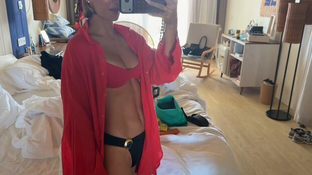 Full leaked Frankie bridge private onlyfans photo