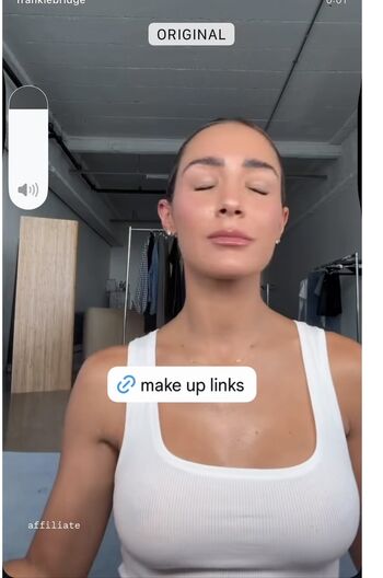 Full leaked Frankie bridge private onlyfans photo