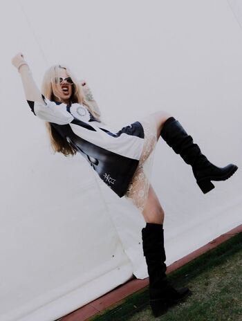 Full leaked Freak slug private onlyfans photo