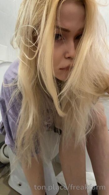Full leaked Freakfarm page private onlyfans photo