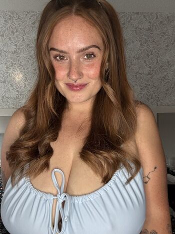 Full leaked Frecklednat private onlyfans photo