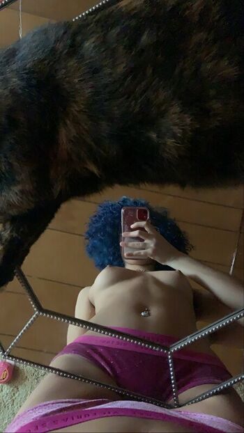 Full leaked Frenchtoes private onlyfans photo