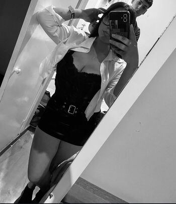Full leaked Fresnolola private onlyfans photo