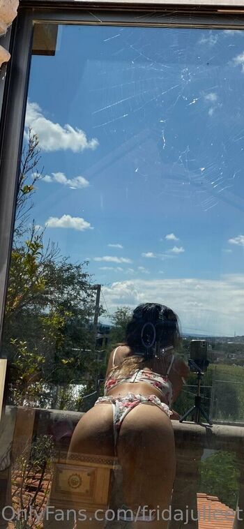 Full leaked Frida julieta page private onlyfans photo