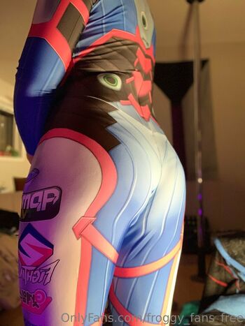 Full leaked Froggy fans free private onlyfans photo
