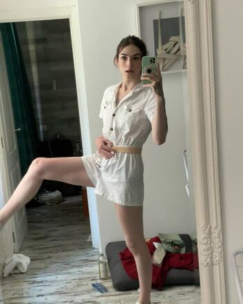 Full leaked Frogsgirls private onlyfans photo