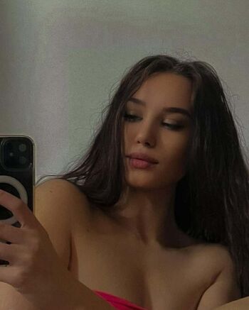 Full leaked Frollkina private onlyfans photo